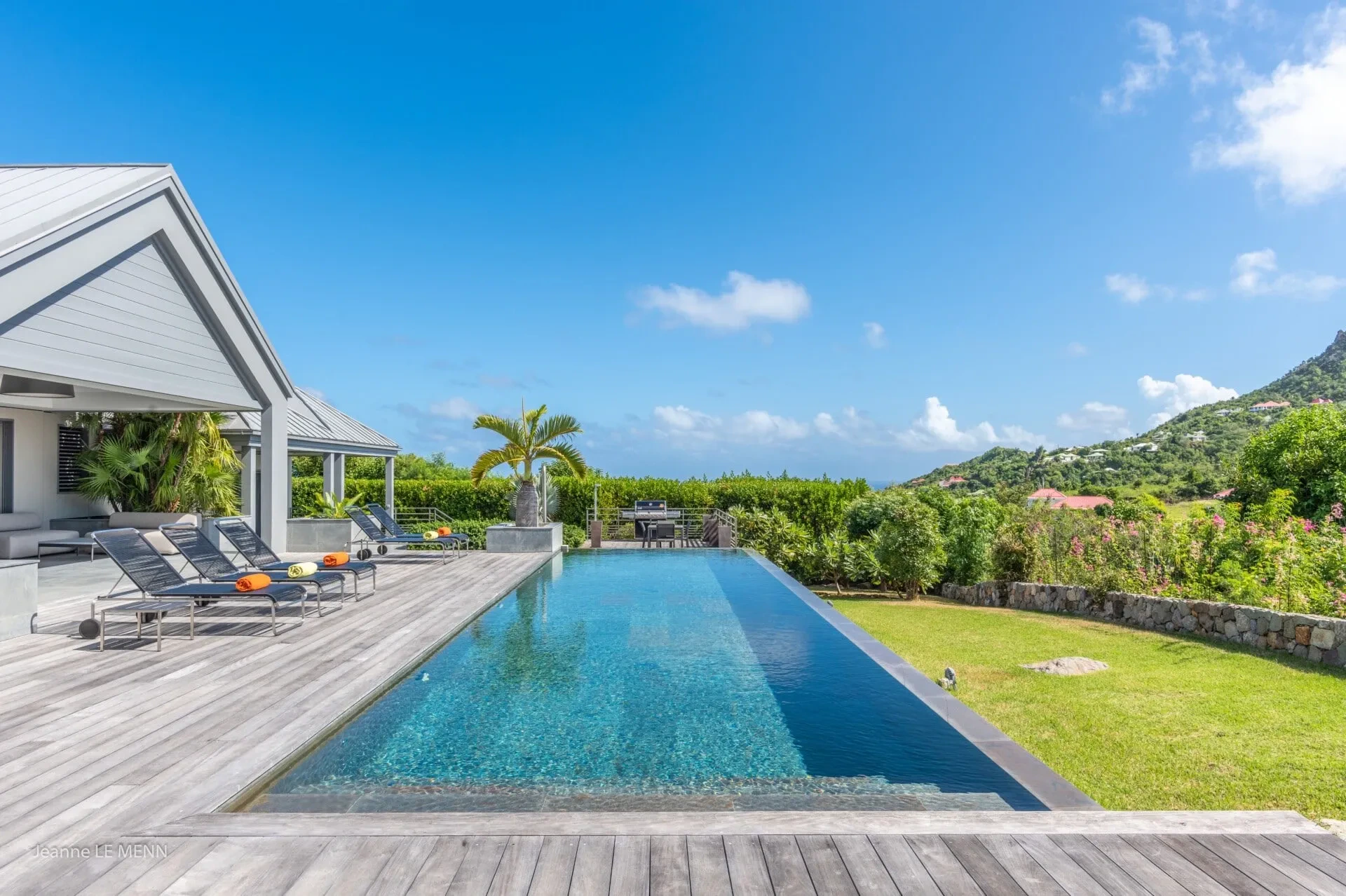 villa angel 2