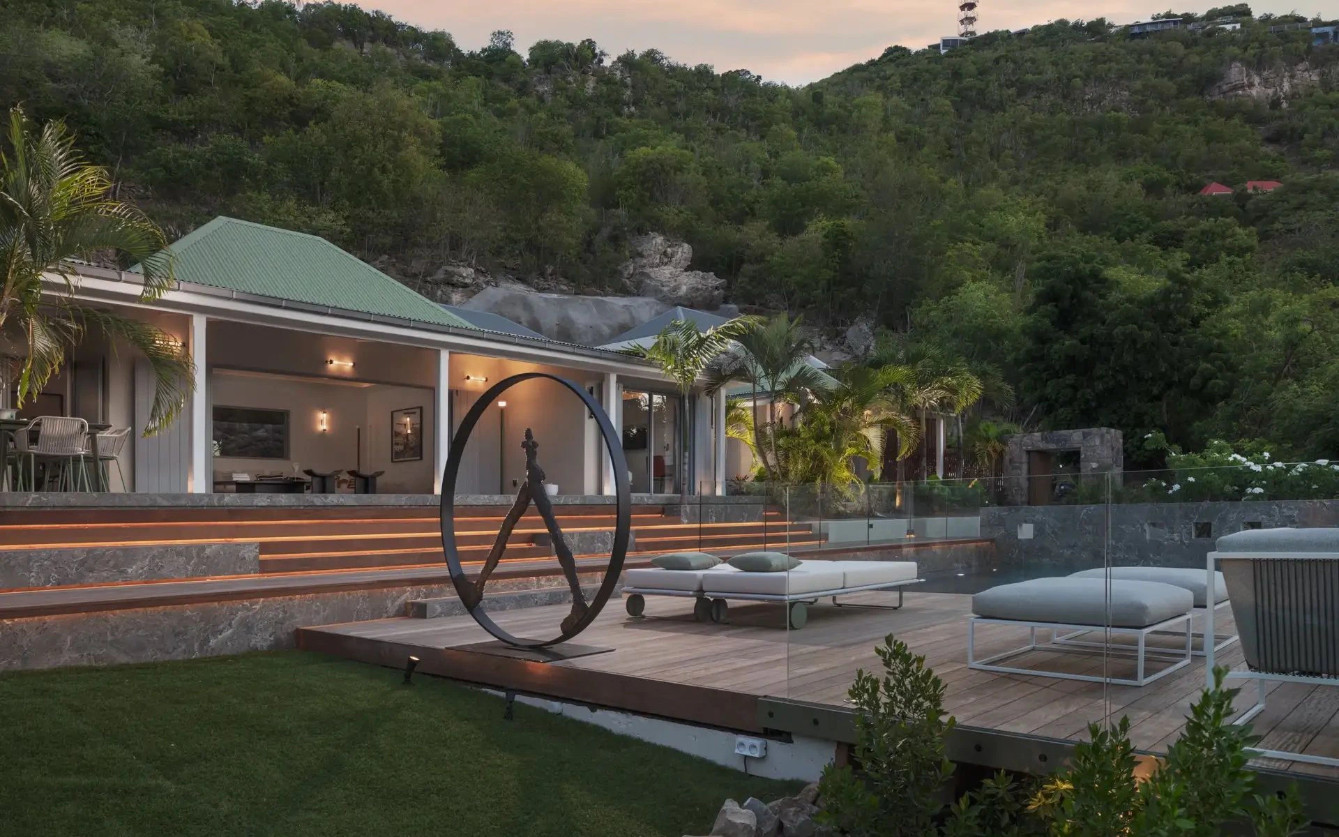 villa emotion 03