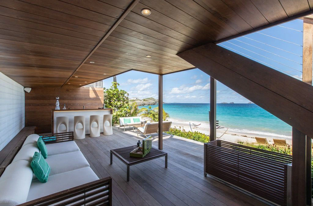 villa ganesha beach deck 2
