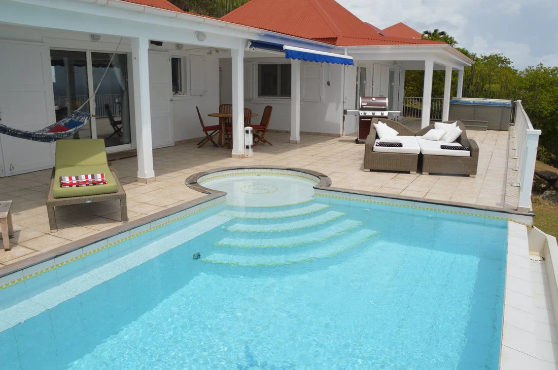villa henson 01